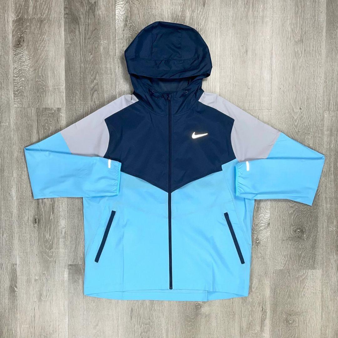 Nike 'Aquarius Blue' UV Windrunner Set