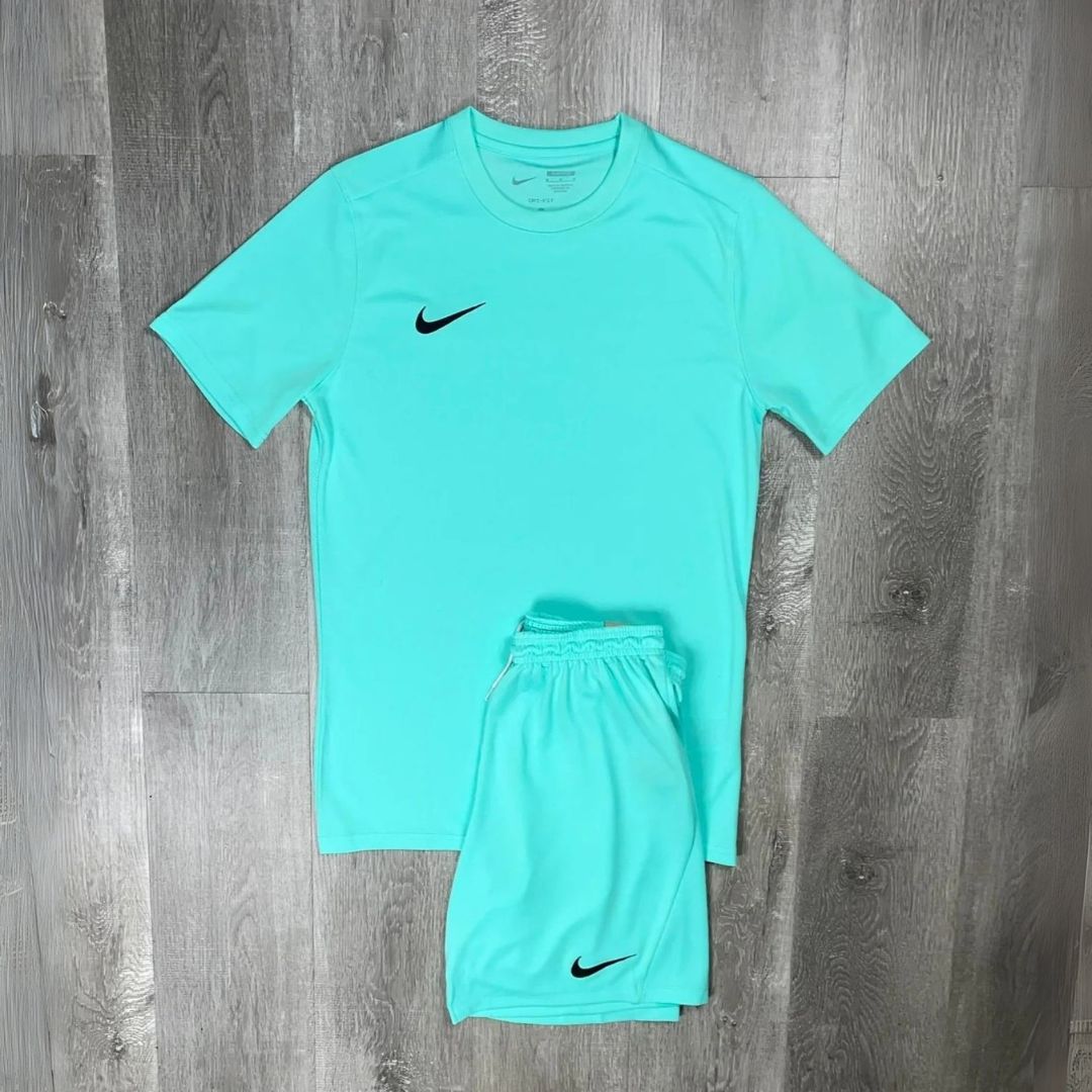 Nike 'Hyper Turquoise' Dri-FIT Set