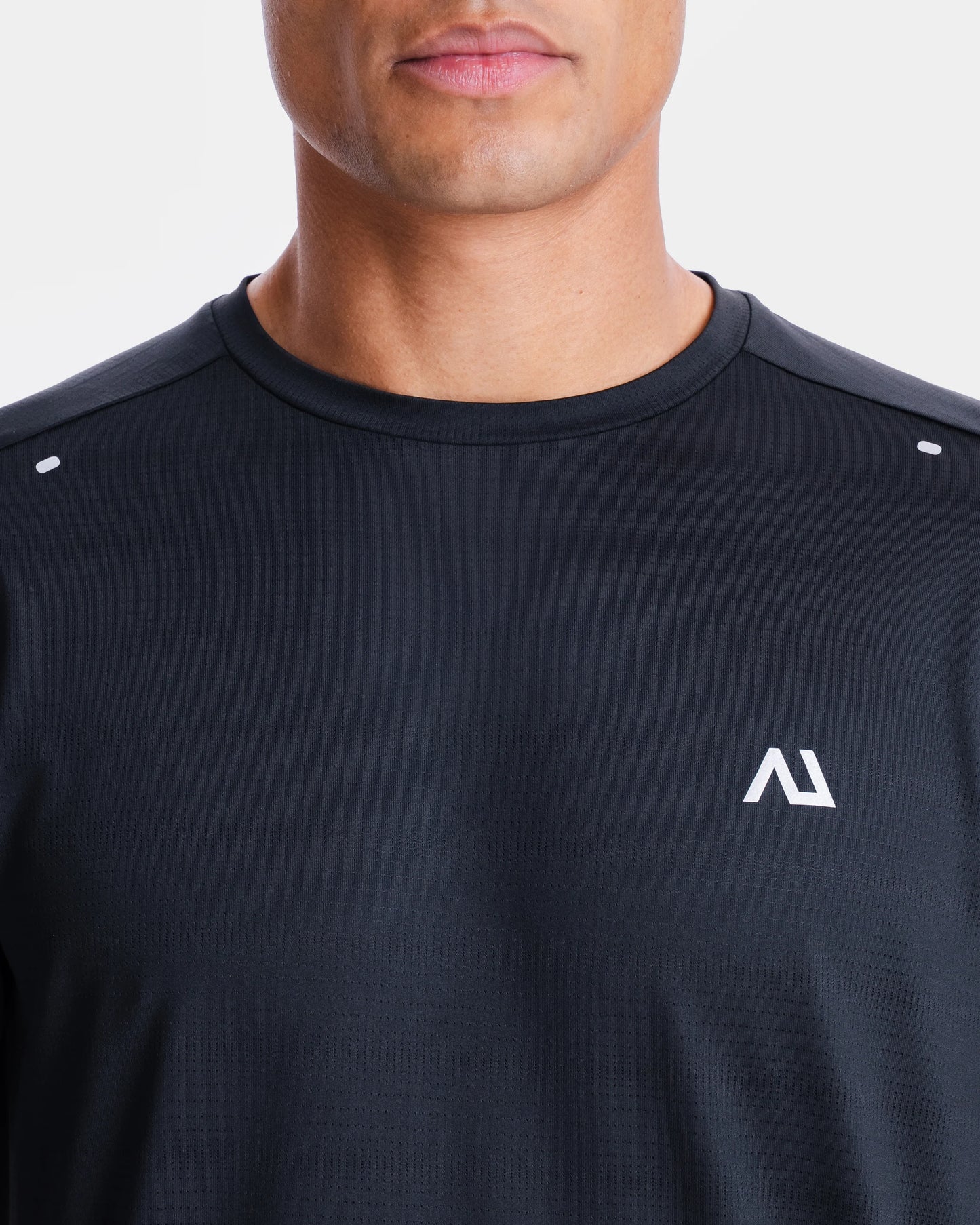 Agaru 'Black Onyx' Pacer T-Shirt