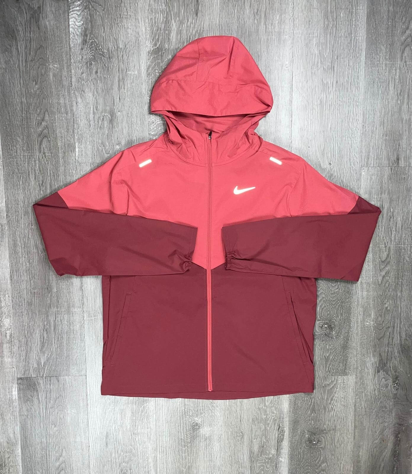 Nike 'Adobe Red' UV Run Repel Windrunner Tri-Set