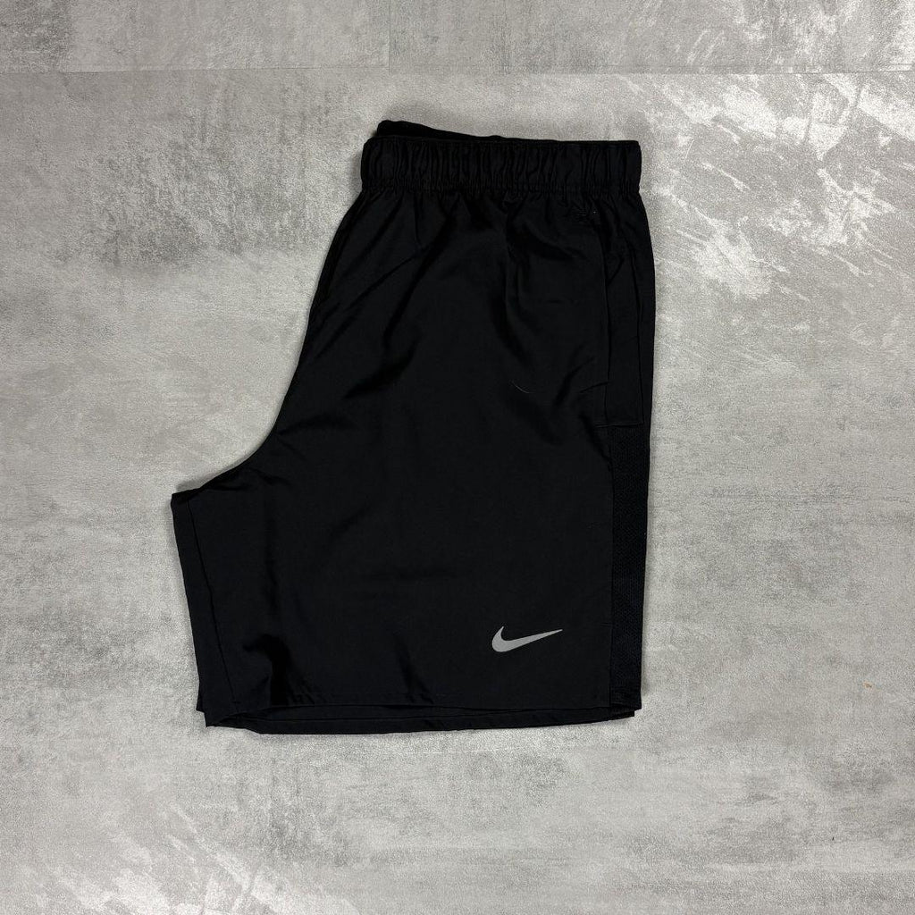 Nike Black Challenger 7" Shorts