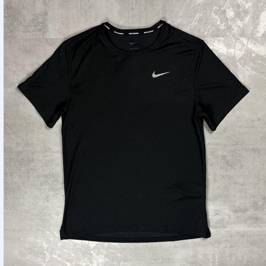 Nike Black Miler 2.0