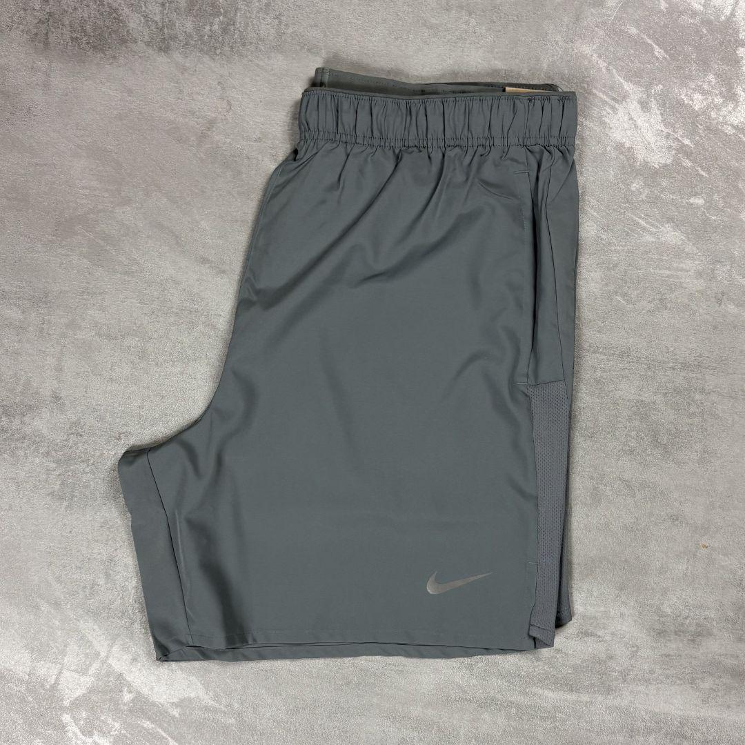 Nike Grey Challenger 7" Shorts
